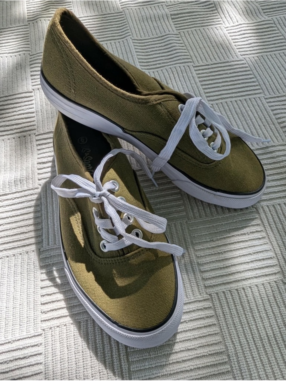 Olive Green Canvas Lace-Up Sneakers - Women's Casual Shoe